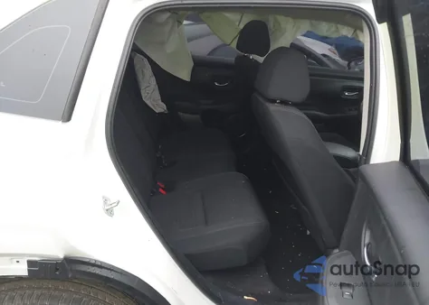 2025 Honda Hr-V Awd Lx z USA, uszkodzony, nr VIN 3CZRZ2H38SM739294